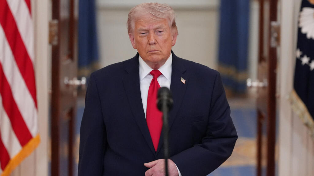 Trump ordenó un bloqueo contra el régimen de Irán por tiempo indefinido