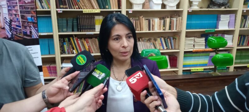 Ministra Ana Miño: 
